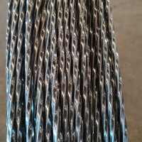 THÉP VUÔNG XOẮN 5x5MM